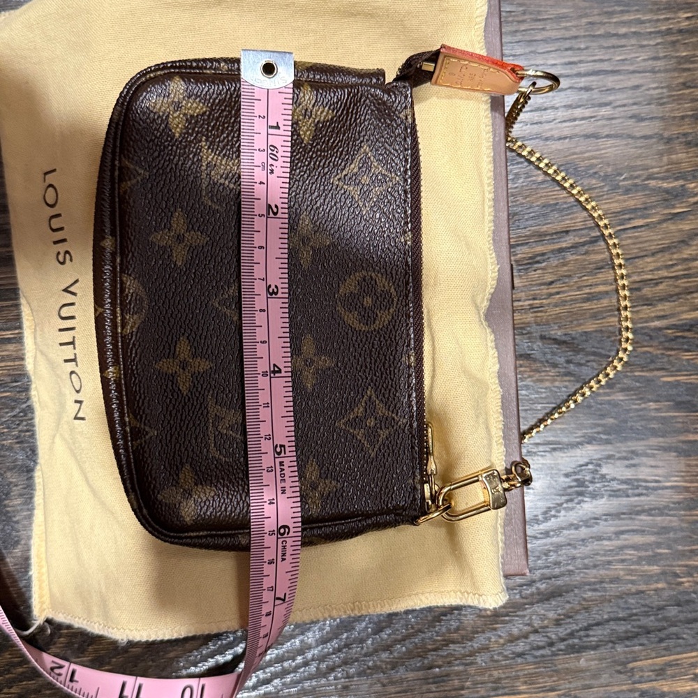 Louis Vuitton Brown and Gold Monogram Pouch - Picture 12 of 16